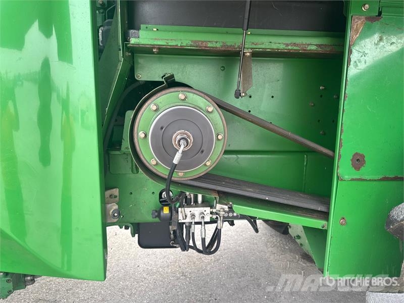 John Deere 7750 Pro Drive Forage Harvester حصادات الأعلاف