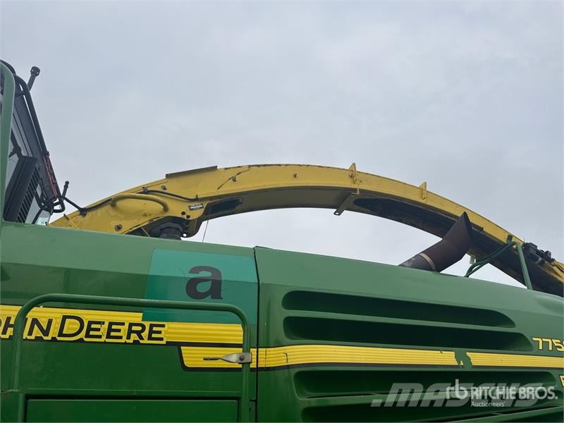 John Deere 7750 Pro Drive Forage Harvester حصادات الأعلاف