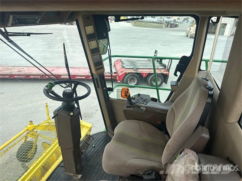John Deere 7750 Pro Drive Forage Harvester حصادات الأعلاف