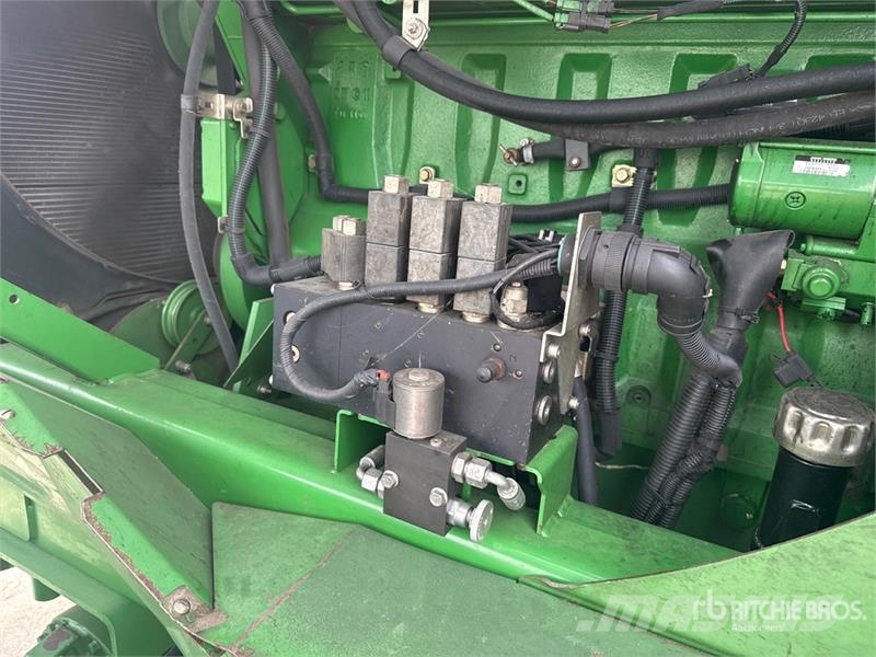 John Deere 7750 Pro Drive Forage Harvester حصادات الأعلاف