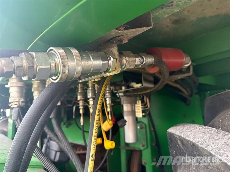 John Deere 7750 Pro Drive Forage Harvester حصادات الأعلاف