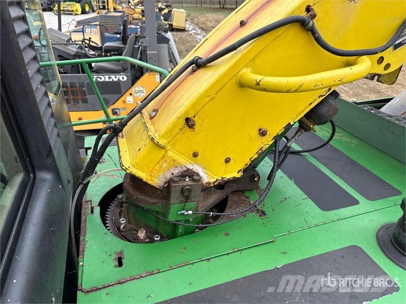 John Deere 7950 ProDrive Forage Harvester Фуражні комбайни