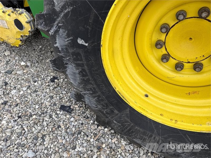 John Deere 7950 ProDrive Forage Harvester Фуражні комбайни