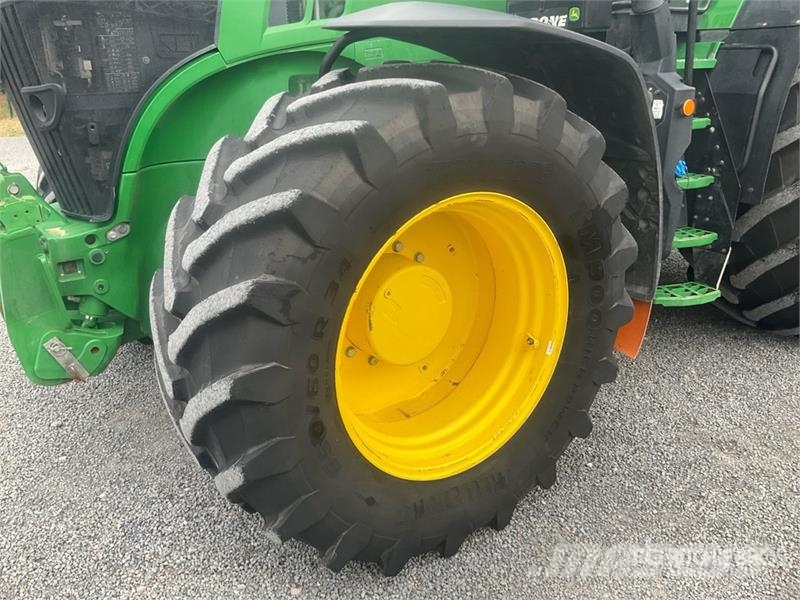 John Deere 7R 330 Gen 2 4WD Tractor Tractors
