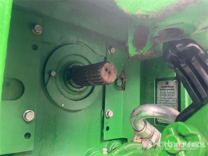 John Deere 7R 330 Gen 2 4WD Tractor Tractors