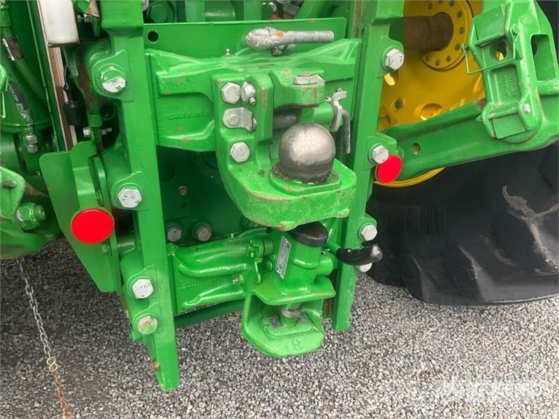 John Deere 7R 330 Gen 2 4WD Tractor Tractors