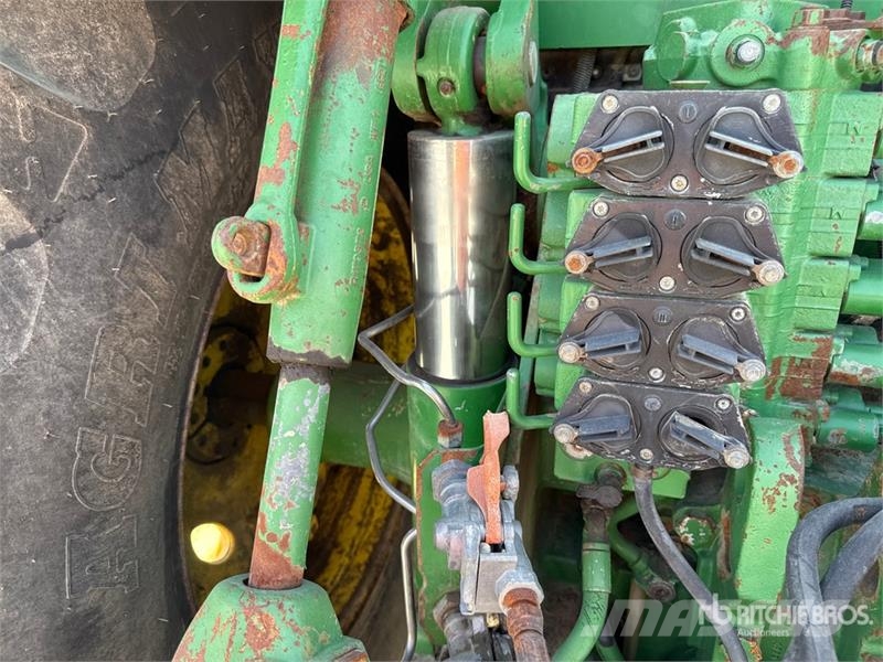 John Deere 8230 Trattori