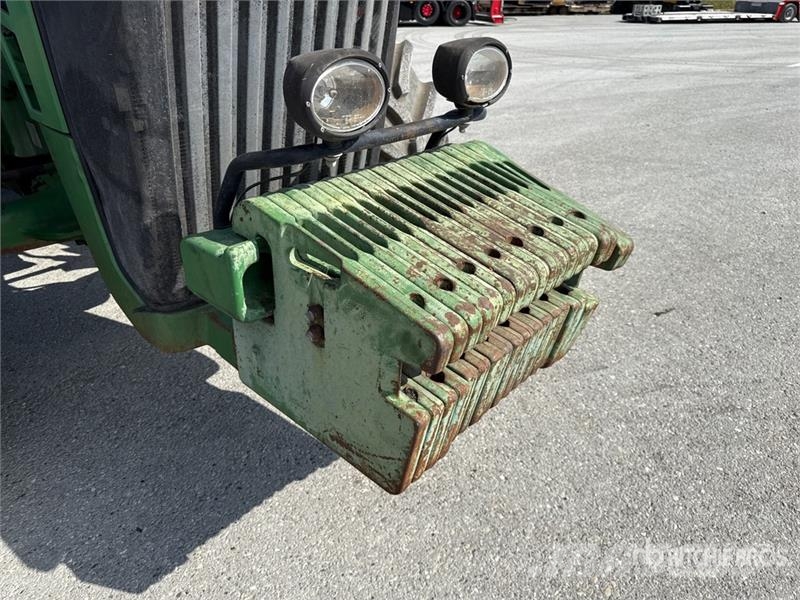 John Deere 8230 Trattori