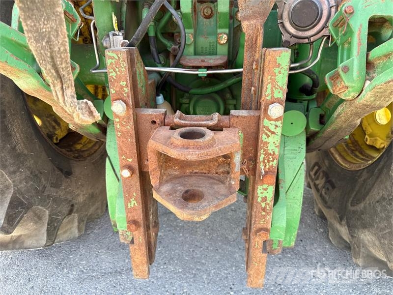 John Deere 8230 Trattori