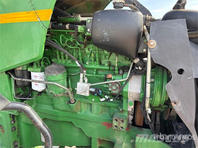 John Deere 8230 Trattori