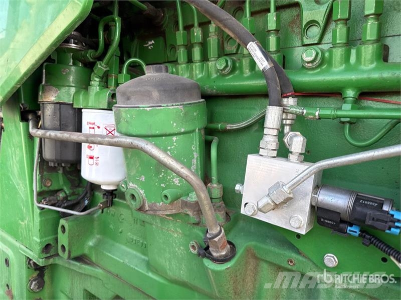 John Deere 8230 Trattori