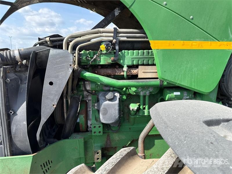 John Deere 8230 Trattori