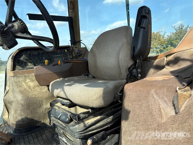 John Deere 8230 Trattori