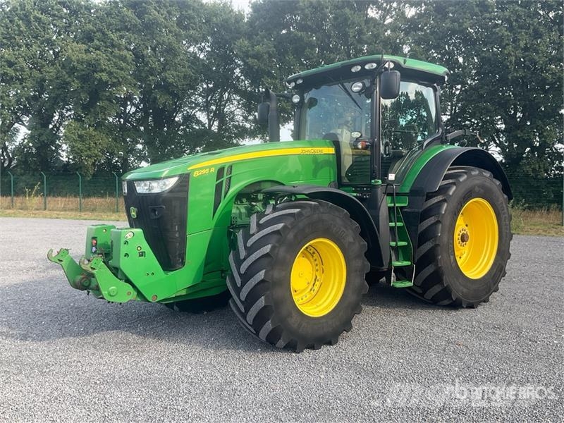John Deere 8295R 4WD Tractor Traktoriai