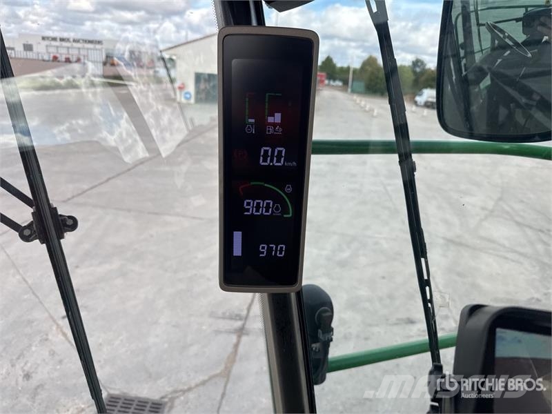 John Deere 8300 4WD Ensileuse Forage Harvester حصادات الأعلاف