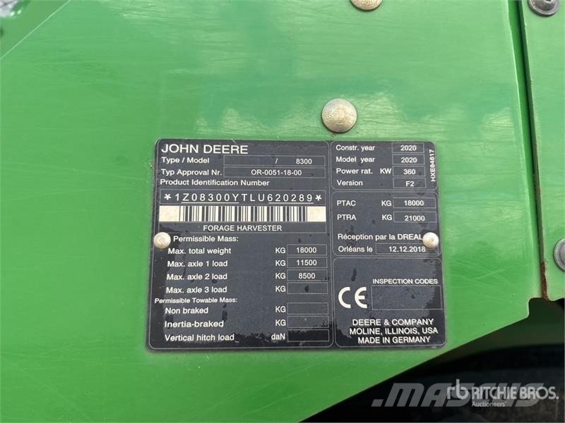 John Deere 8300 4WD Ensileuse Forage Harvester حصادات الأعلاف