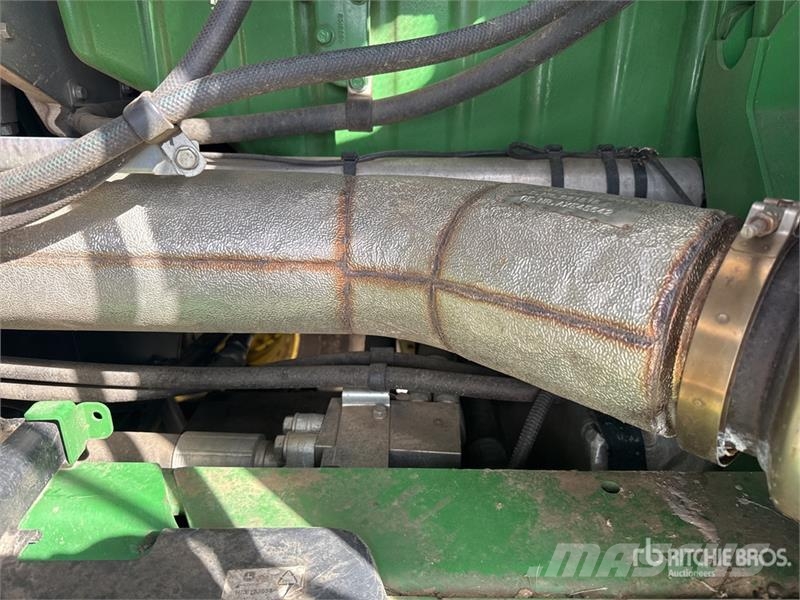 John Deere 8300 4WD Ensileuse Forage Harvester حصادات الأعلاف