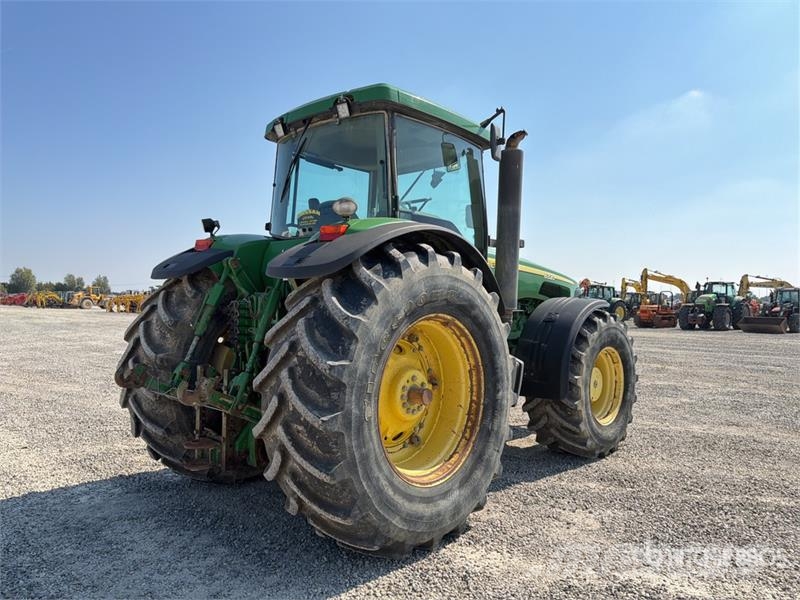 John Deere 8320 Tractors