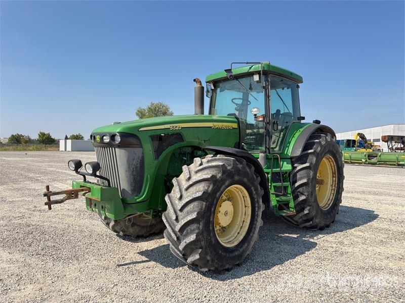 John Deere 8320 Tractors