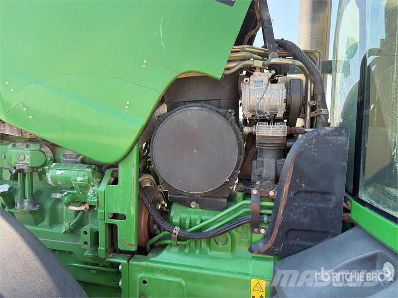 John Deere 8320 Tractors