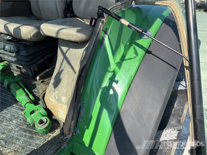 John Deere 8320 Tractors