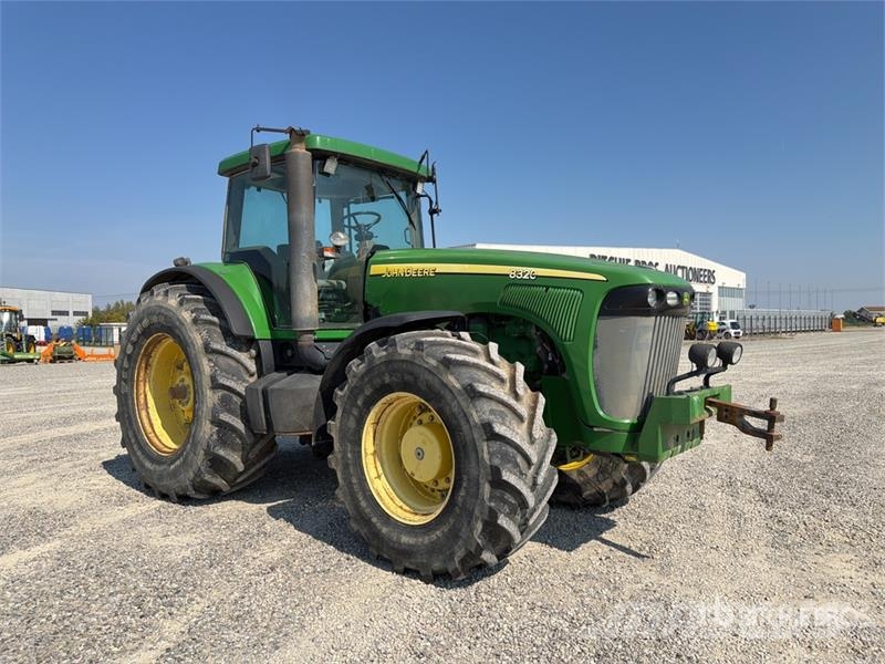 John Deere 8320 Tractors