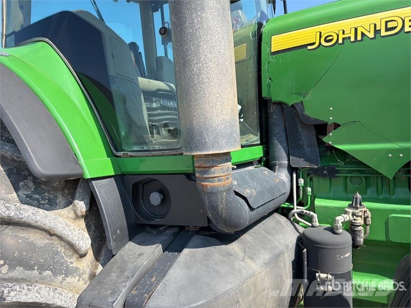 John Deere 8320 Tractors