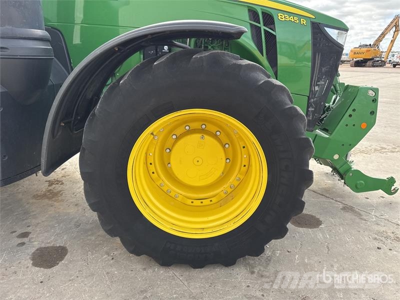John Deere 8345R Traktorer