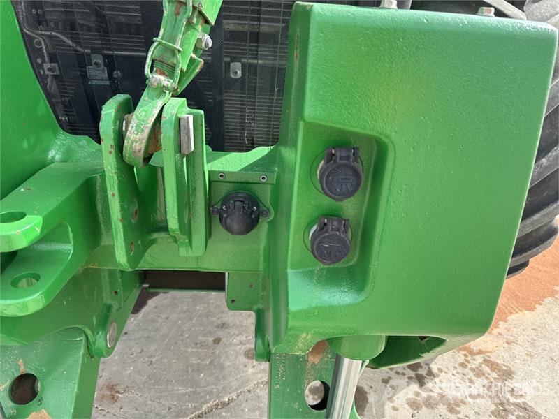 John Deere 8345R Traktorer
