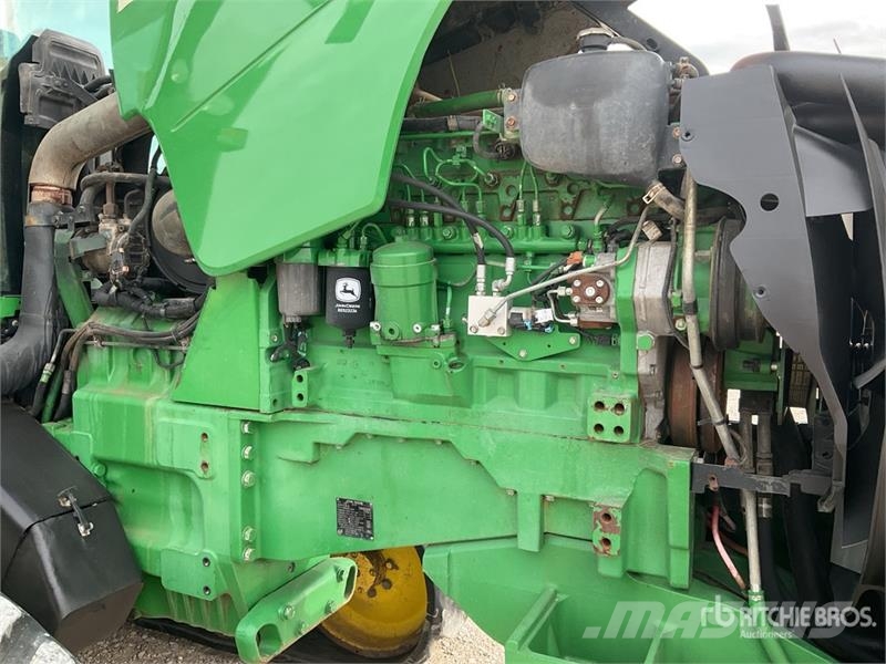 John Deere 8430T Track Tractor الجرارات