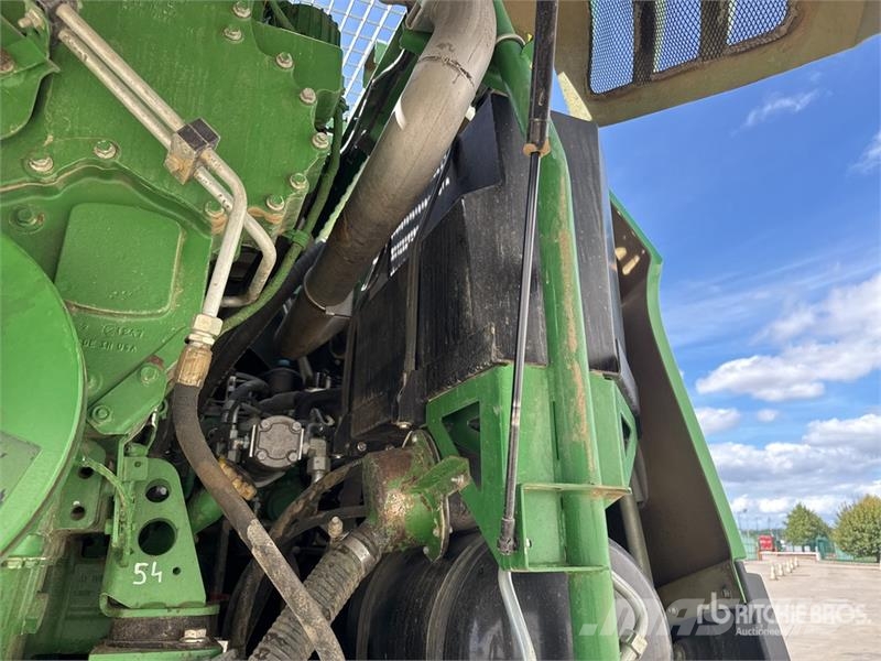 John Deere 8600 4WD Ensileuse Forage Harvester Silaj makinasi