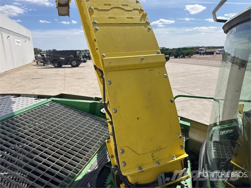 John Deere 8600 4WD Ensileuse Forage Harvester Silaj makinasi