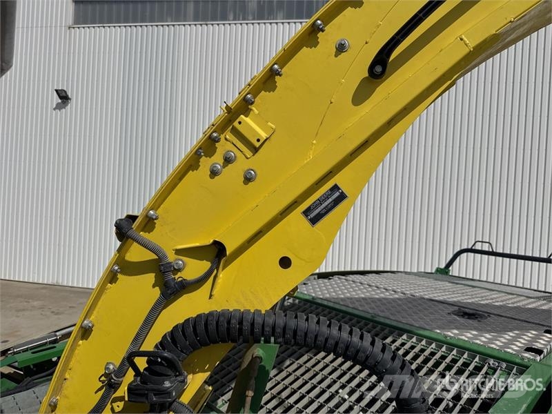 John Deere 8600 4WD Ensileuse Forage Harvester Silaj makinasi
