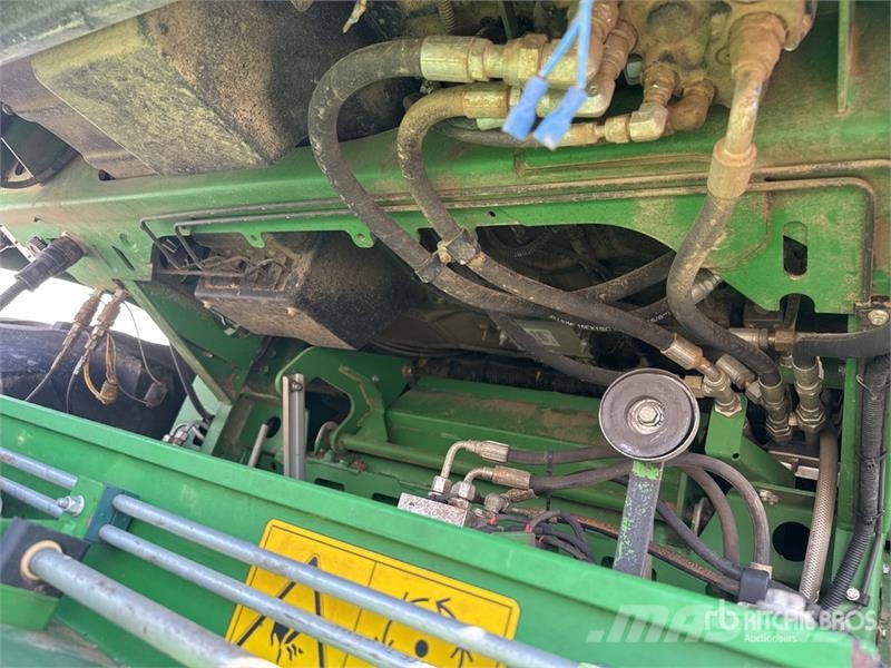 John Deere 8600 4WD Ensileuse Forage Harvester Silaj makinasi