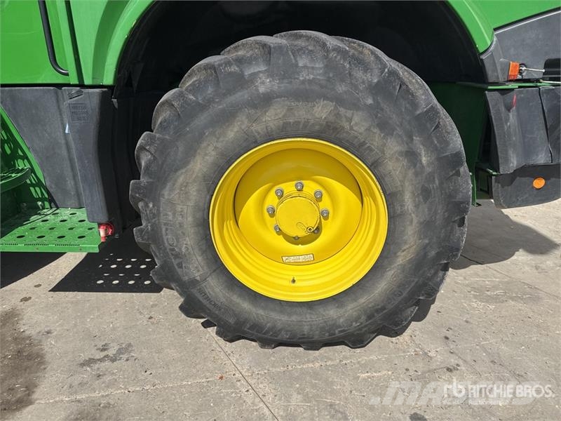 John Deere 8600 4WD Ensileuse Forage Harvester Silaj makinasi