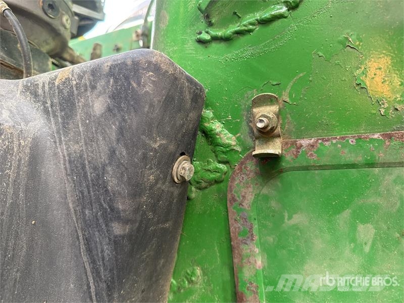 John Deere 8600 4WD Ensileuse Forage Harvester Silaj makinasi