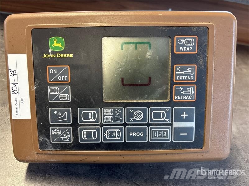 John Deere 864 Round Baler محزمات مستديرة