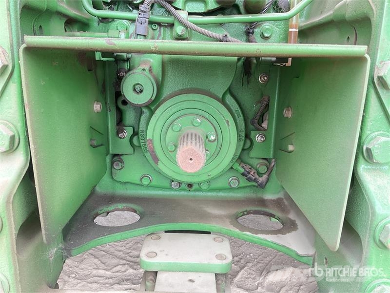 John Deere 8R 370 4WD Tractor Ciągniki rolnicze