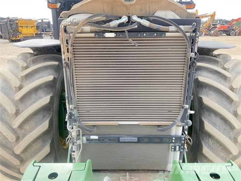 John Deere 8R 370 4WD Tractor Ciągniki rolnicze