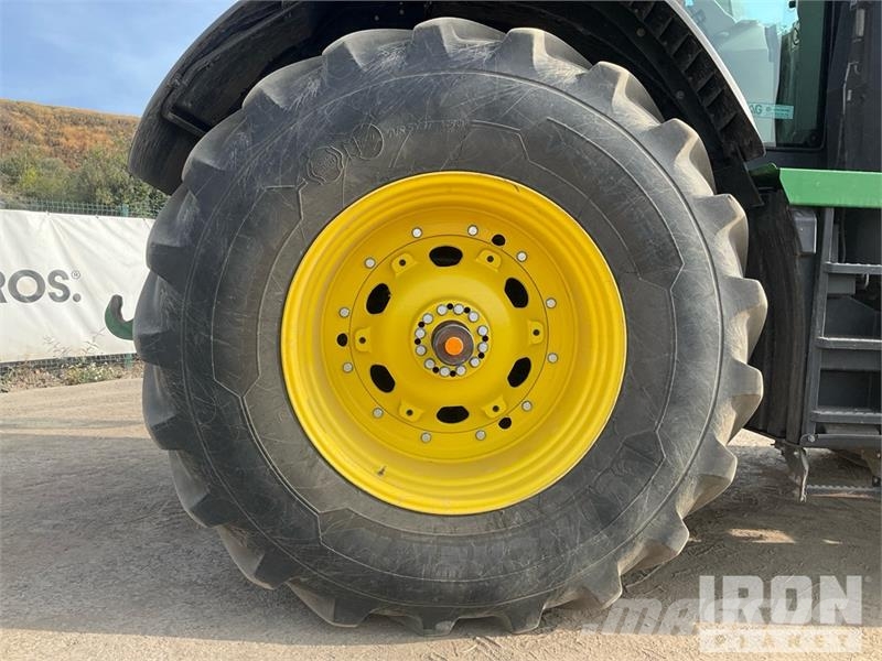 John Deere 8R 370 4WD Tractor Ciągniki rolnicze