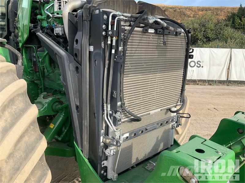 John Deere 8R 370 4WD Tractor Ciągniki rolnicze