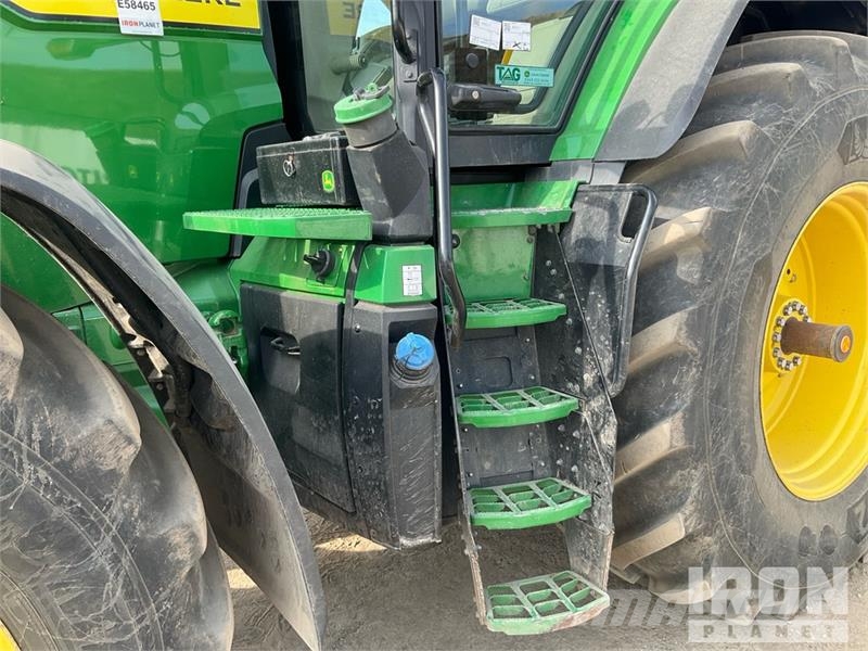 John Deere 8R 370 4WD Tractor Ciągniki rolnicze