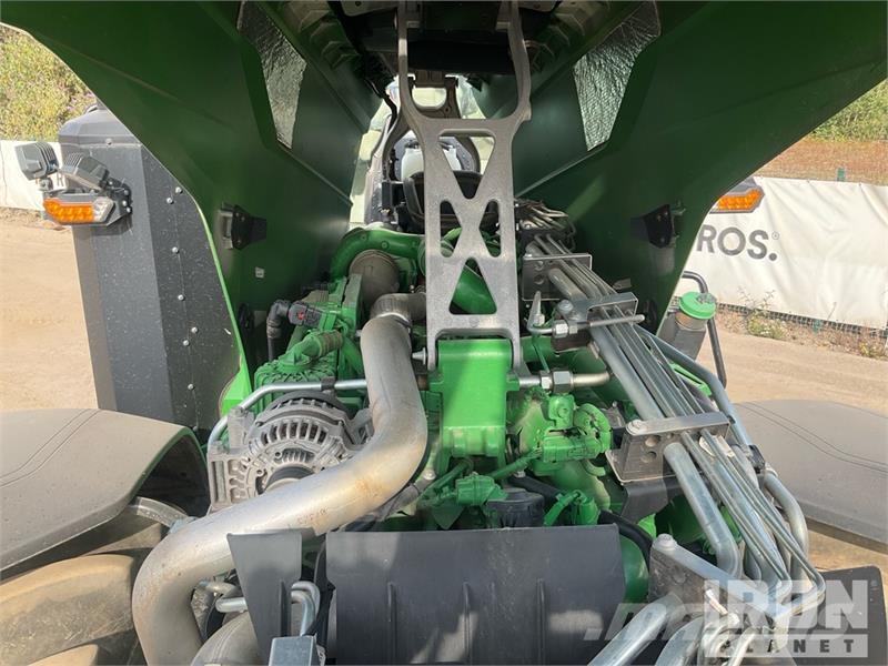 John Deere 8R 370 4WD Tractor Ciągniki rolnicze