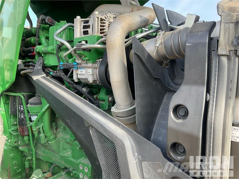 John Deere 8R 370 4WD Tractor Ciągniki rolnicze