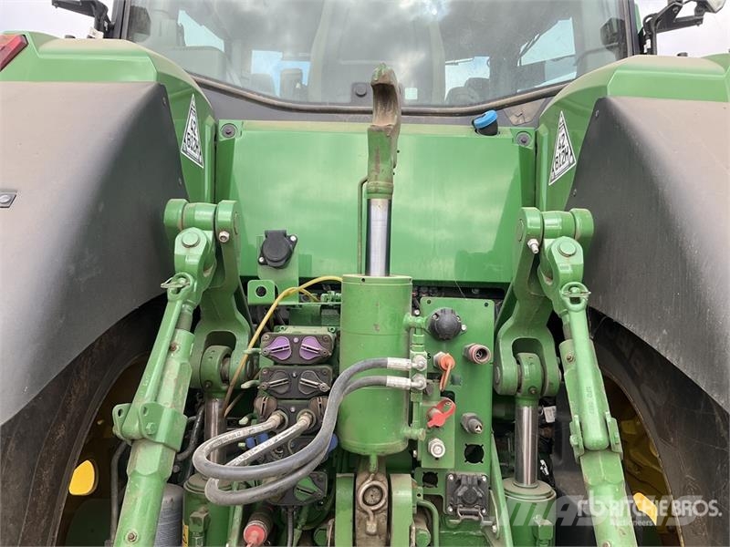 John Deere 8R 370 4WD Tractor Ciągniki rolnicze