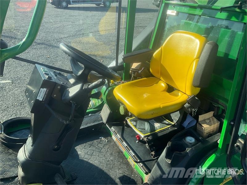 John Deere F 1565 Series II Ride-On Lawn Mower Sitteklippere
