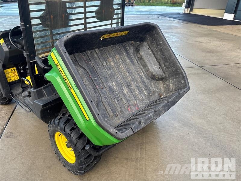 John Deere Gator XUV 550 4x4 Utility Vehicle Підсобні машини