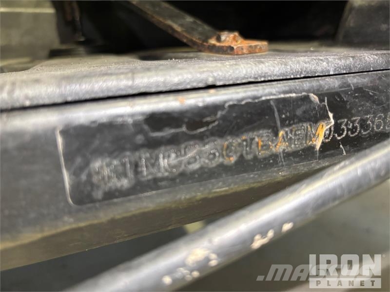 John Deere Gator XUV 550 4x4 Utility Vehicle Підсобні машини