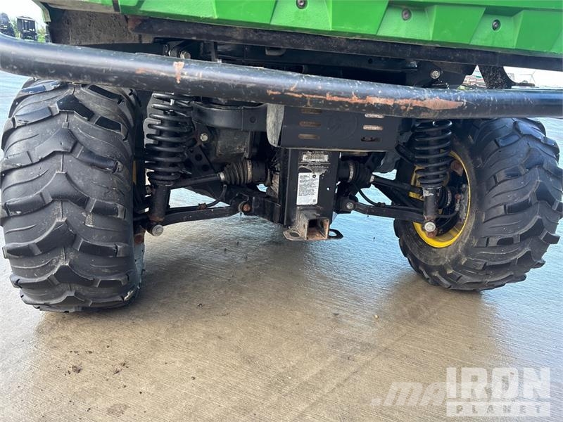 John Deere Gator XUV 550 4x4 Utility Vehicle Підсобні машини