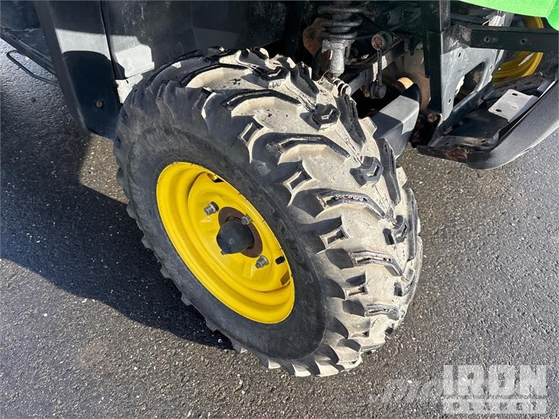 John Deere Gator XUV 550 4x4 Utility Vehicle Підсобні машини